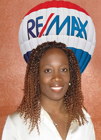 Sharon Madeley Re/Max Real Estate Agent